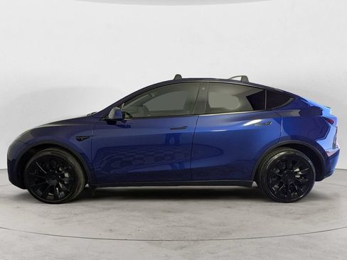 Used 2023 Tesla Model Y Long Range AWD/4WD image 8