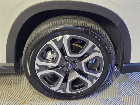 Certified 2025 Subaru Ascent Touring image 22