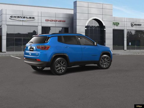 New 2026 Jeep Compass Latitude AWD/4WD image 8