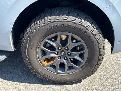 Used 2025 Ford Expedition Tremor AWD/4WD image 10