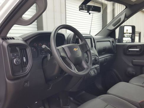Used 2022 Chevrolet Silverado 2500 W/T image 11