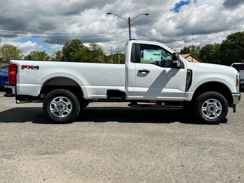 Used 2026 Ford F350 XLT w/ FX4 Off-Road Package AWD/4WD image 2