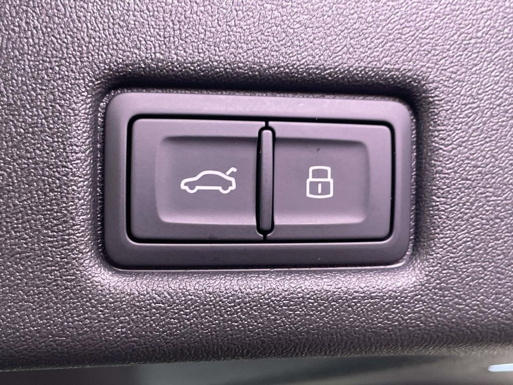 New 2026 Audi Q5 Premium Plus AWD/4WD image 21