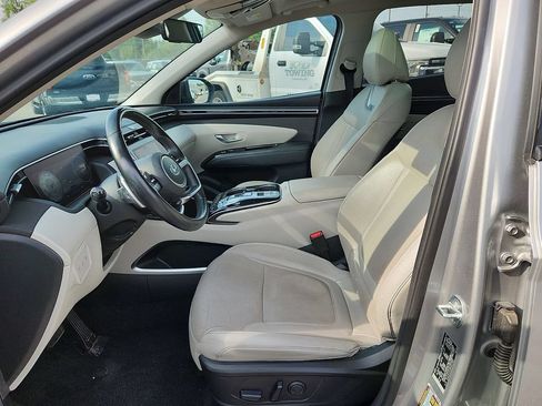 Used 2024 Hyundai Tucson Limited FWD image 13
