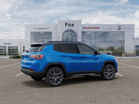 New 2026 Jeep Compass Limited image 4