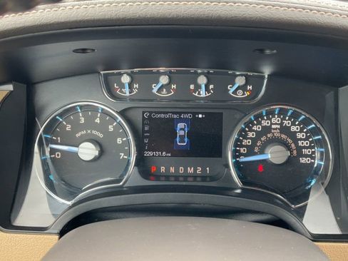 Used 2012 Ford F150 Lariat w/ Lariat Chrome Pkg AWD/4WD image 39