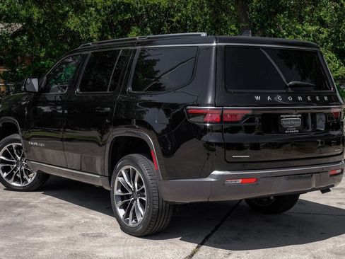 Used 2022 Jeep Wagoneer Series III w/ Premium Group I image 20