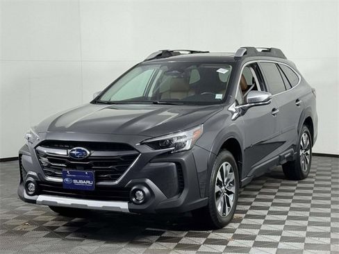 Used 2023 Subaru Outback Touring image 7