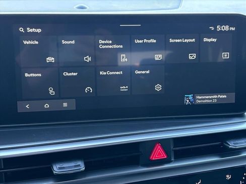 Used 2025 Kia Sorento LX image 21