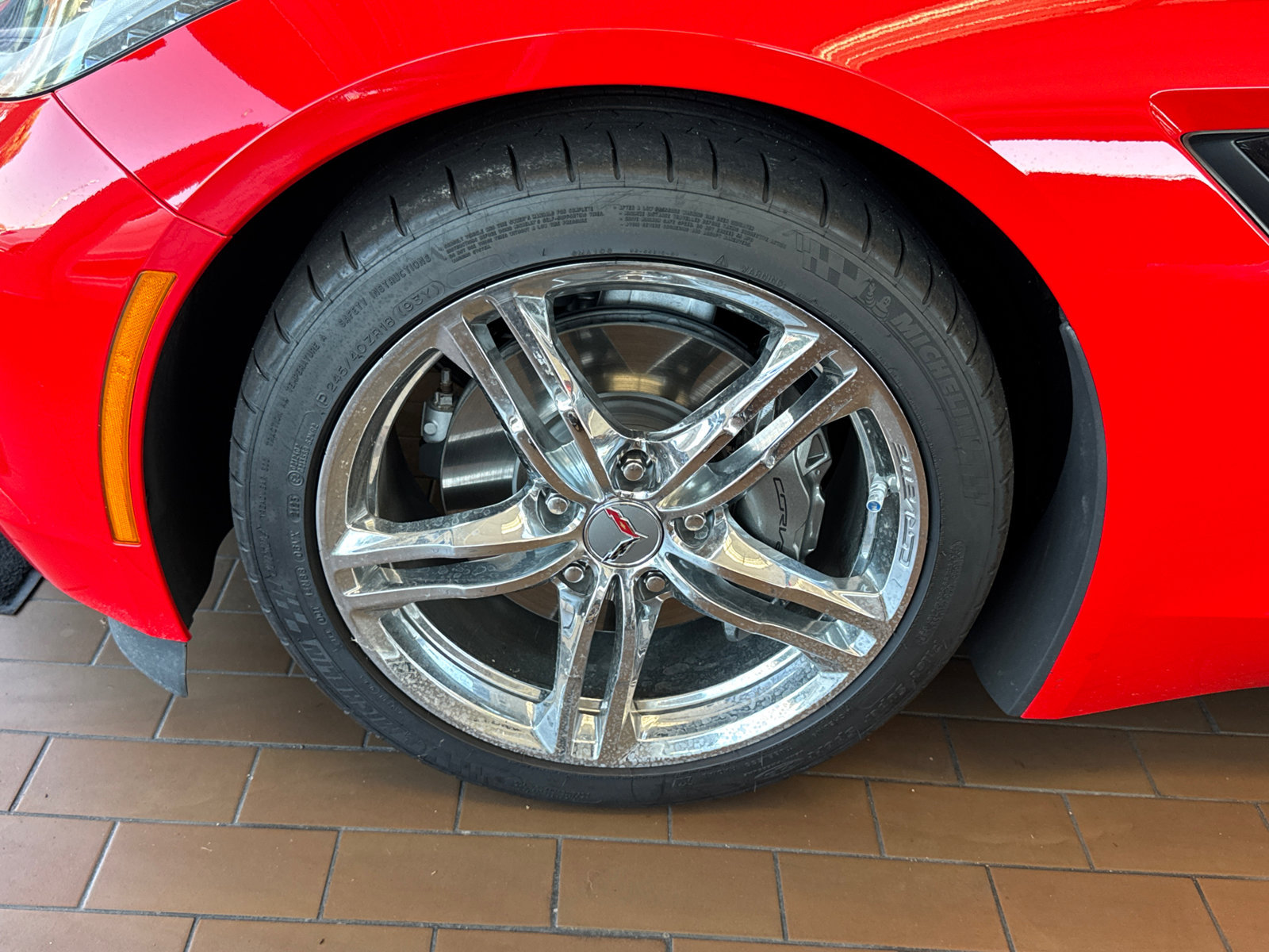 Used 2017 Chevrolet Corvette Stingray Coupe w/ 1LT RWD image 4
