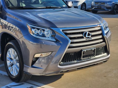 Used 2019 Lexus GX 460 Premium image 7