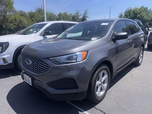 Used 2023 Ford Edge SE AWD/4WD image 1