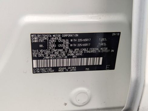 Used 2018 Toyota RAV4 XLE image 36