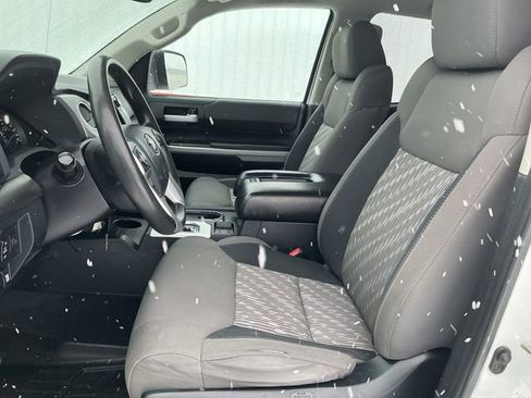 Used 2019 Toyota Tundra SR5 image 21
