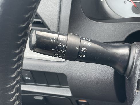 Used 2019 Toyota Sienna SE w/ SE Preferred Package AWD/4WD image 17