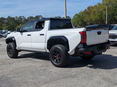 Used 2025 Toyota Tacoma TRD Pro image 11