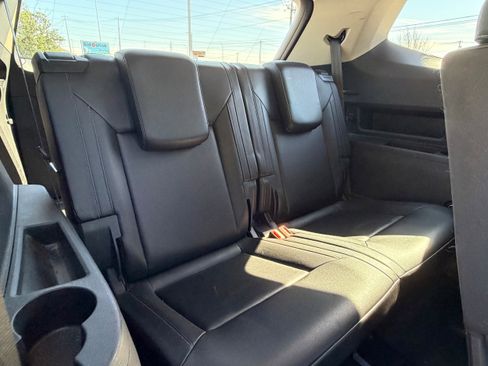 Used 2018 Volkswagen Atlas SE image 13