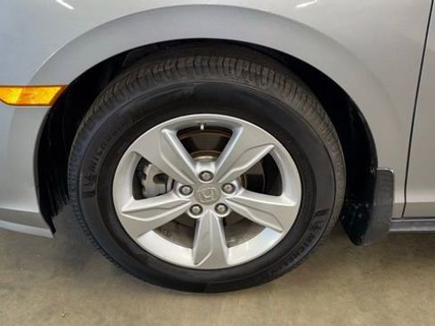 Used 2019 Honda Odyssey EX-L image 8