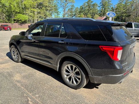Used 2022 Ford Explorer Limited w/ Equipment Group 301A AWD/4WD image 5