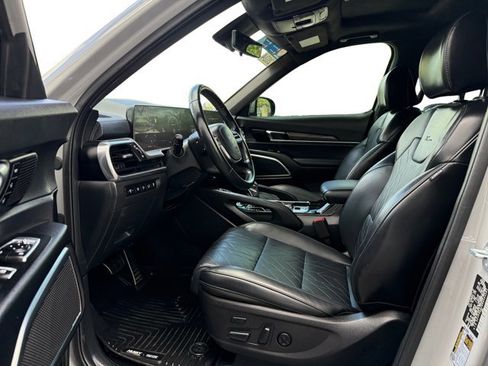 Used 2024 Kia Telluride SX Prestige X-Pro AWD/4WD image 10