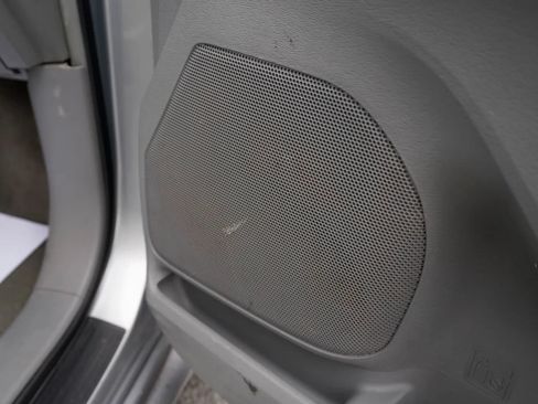 Used 2014 Toyota Sienna LE FWD image 26
