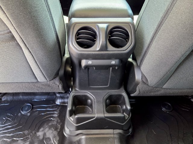 Certified 2024 Jeep Wrangler Unlimited Sport AWD/4WD image 15