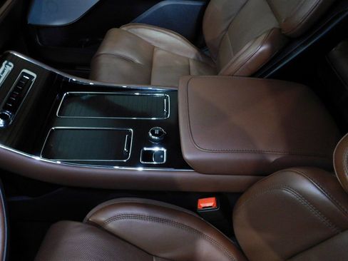 Used 2025 Lincoln Aviator Reserve w/ Equipment Group 201A image 42