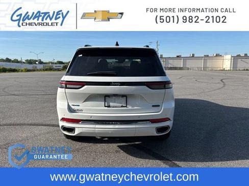 Used 2022 Jeep Grand Cherokee Overland AWD/4WD image 6