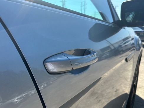 New 2026 Volkswagen Atlas Cross Sport SEL R-Line image 30