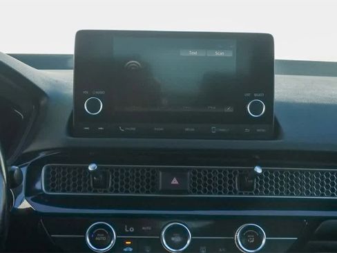 Used 2022 Honda Civic Sport image 12