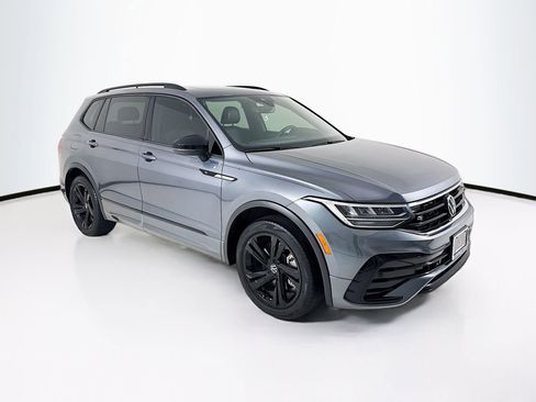 Used 2024 Volkswagen Tiguan SE R-Line w/ MDO Package, Three-Row FWD image 1