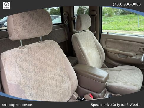 Used 2004 Toyota Tacoma 4x4 Xtracab image 11