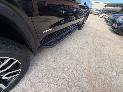 Used 2020 GMC Sierra 1500 AT4 w/ AT4 Premium Package image 13