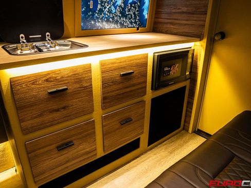 Used 2025 Mercedes-Benz Sprinter 3500 image 49