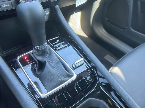 New 2025 Jeep Compass Latitude w/ Altitude Special Edition image 26