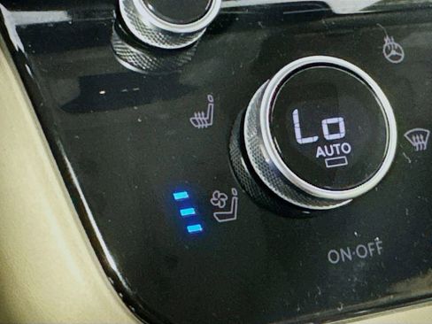 Used 2023 INFINITI QX60 Sensory w/ Vision Package image 21