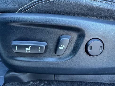 Used 2019 Toyota 4Runner Limited image 46