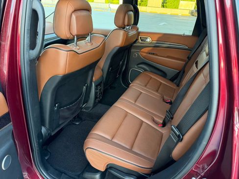 Used 2016 Jeep Grand Cherokee Summit w/ Platinum Series Group AWD/4WD image 39