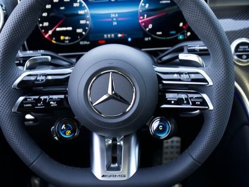 New 2026 Mercedes-Benz GLC 43 AMG 4MATIC Coupe image 14