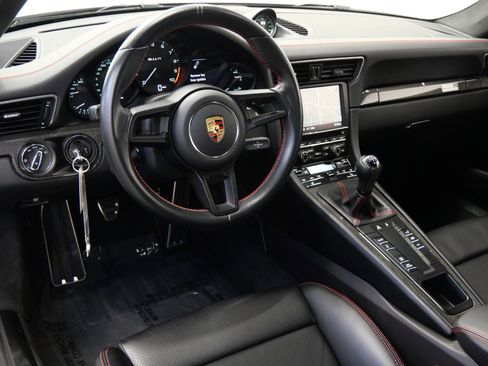 Used 2016 Porsche 911 R RWD image 13