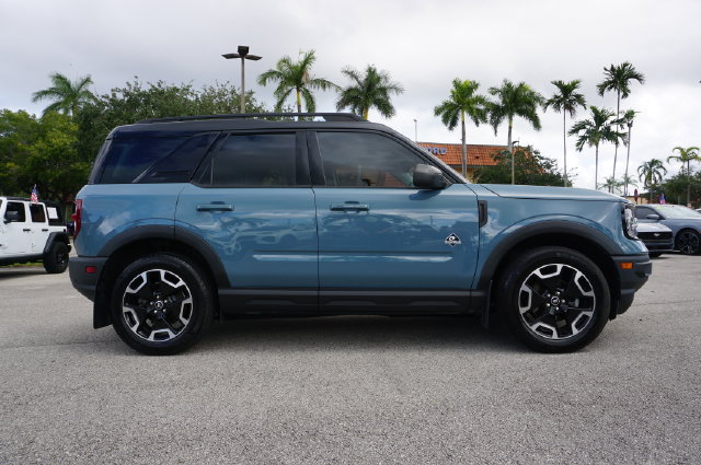 Used 2021 Ford Bronco Sport Outer Banks w/ Outer Banks Package AWD/4WD image 17