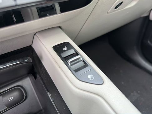 Used 2021 Kia Telluride EX FWD image 18