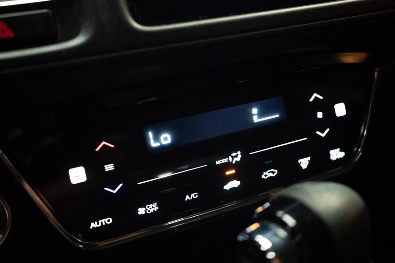 Used 2017 Honda HR-V EX image 19