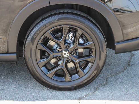 Certified 2025 Honda HR-V Sport image 7