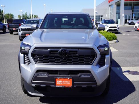 New 2026 Toyota Tacoma TRD Off-Road image 7