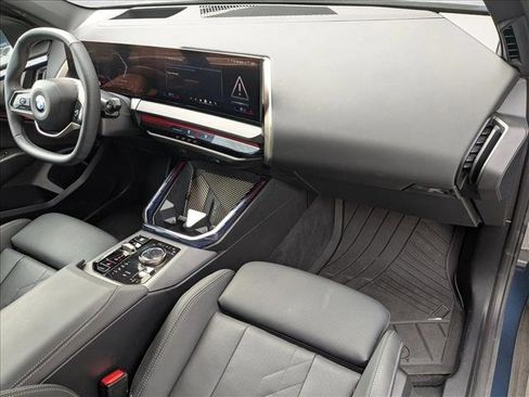 Used 2025 BMW X3 xDrive30i w/ Premium Package image 23