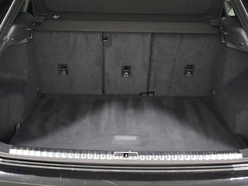 Used 2023 Audi Q3 2.0T Premium Plus w/ Premium Plus Package image 38