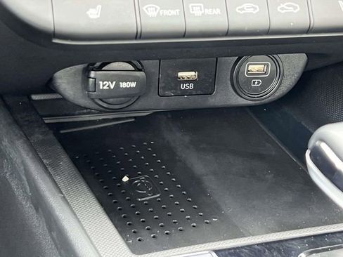 Certified 2023 Hyundai Elantra SEL w/ Convenience Package image 27