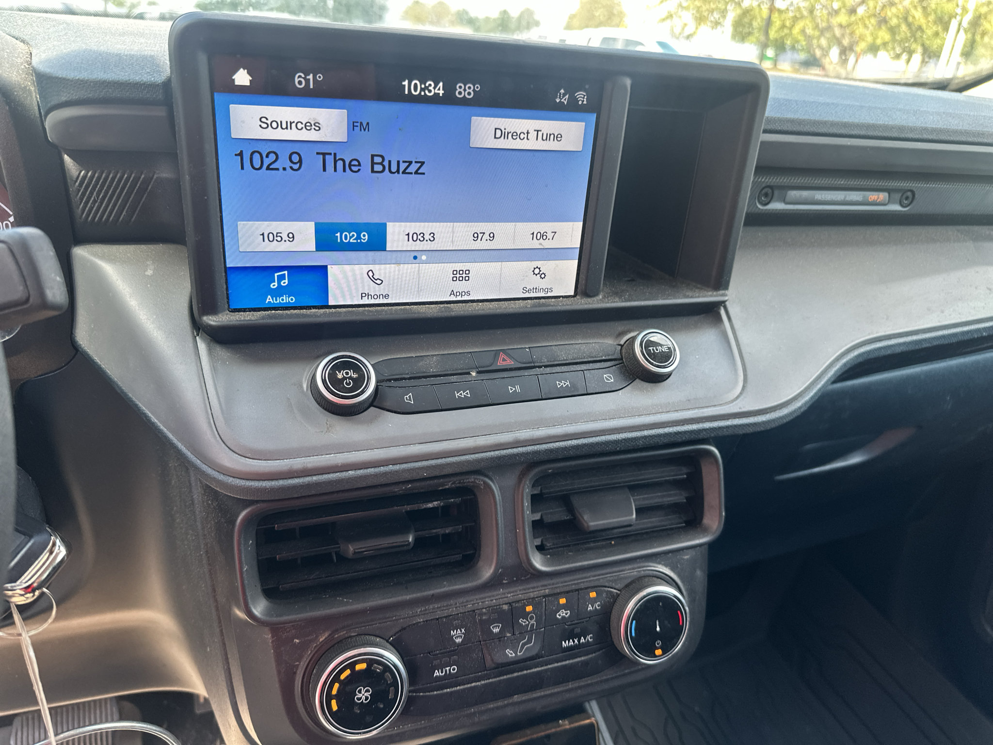 Used 2023 Ford Maverick XL FWD image 27