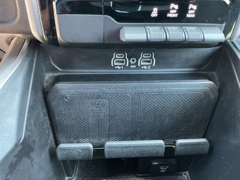 Used 2025 RAM 1500 Big Horn AWD/4WD image 19